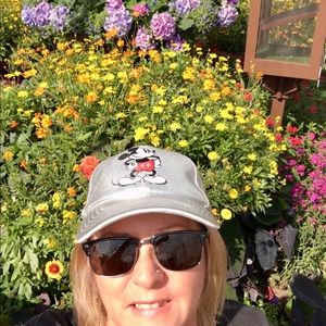 Meet your Posher, Kathy